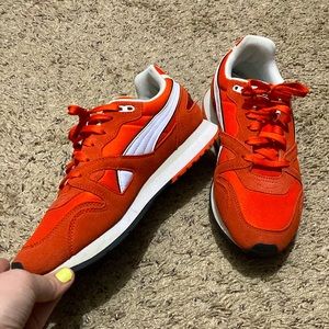 GUC Men’s PUMA Sneakers